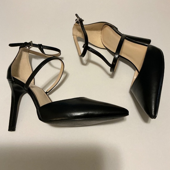 Nine West Black 5 25017856-001 Women's Tornaydo Black Leather Pump Size 8.5 - Picture 2 of 3